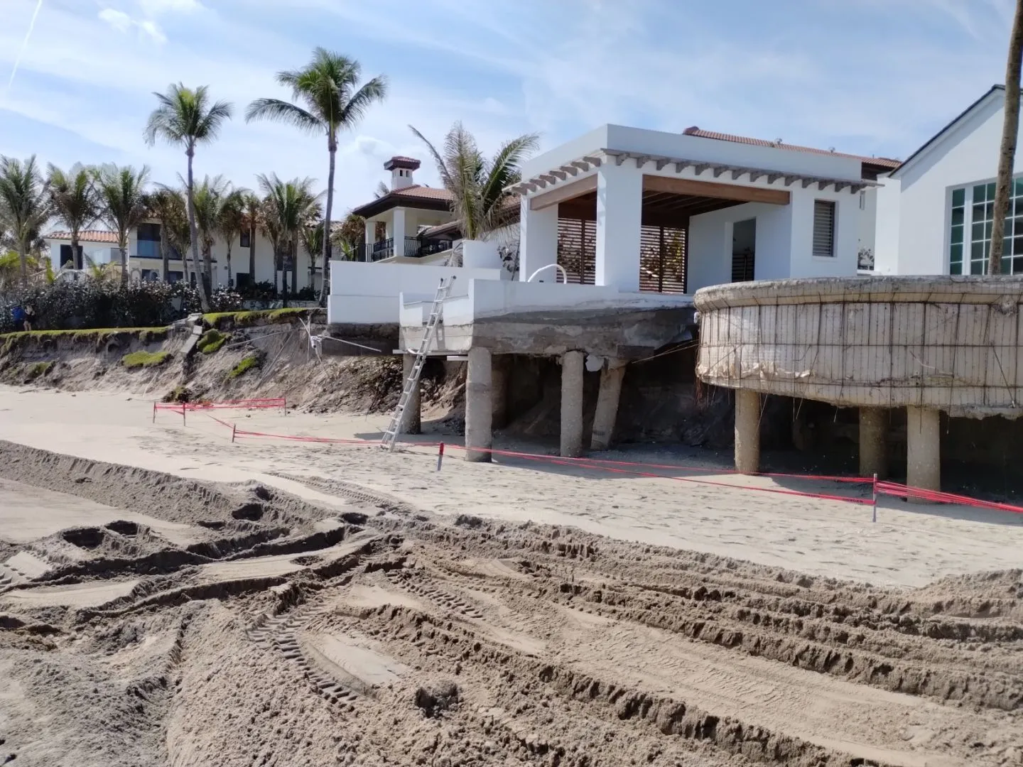 Jupiter Beach Sand erosion